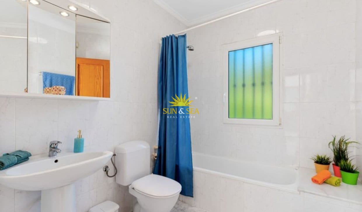 4 camera da letto Villa da affittare in Calpe / Calp con piscina garage - 3.500 € (Rif: 9850515)