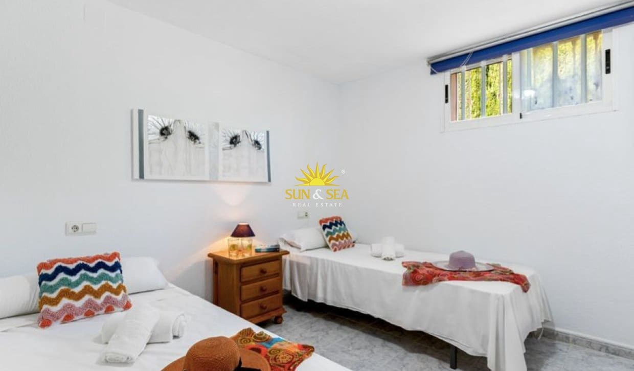 4 camera da letto Villa da affittare in Calpe / Calp con piscina garage - 3.500 € (Rif: 9850515)
