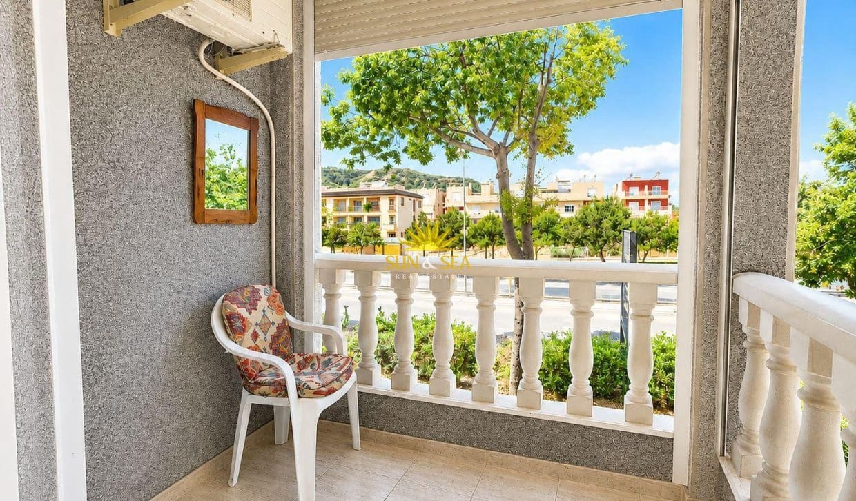 2 sovrum Lägenhet till salu i Guardamar del Segura - 136 000 € (Ref: 9850516)