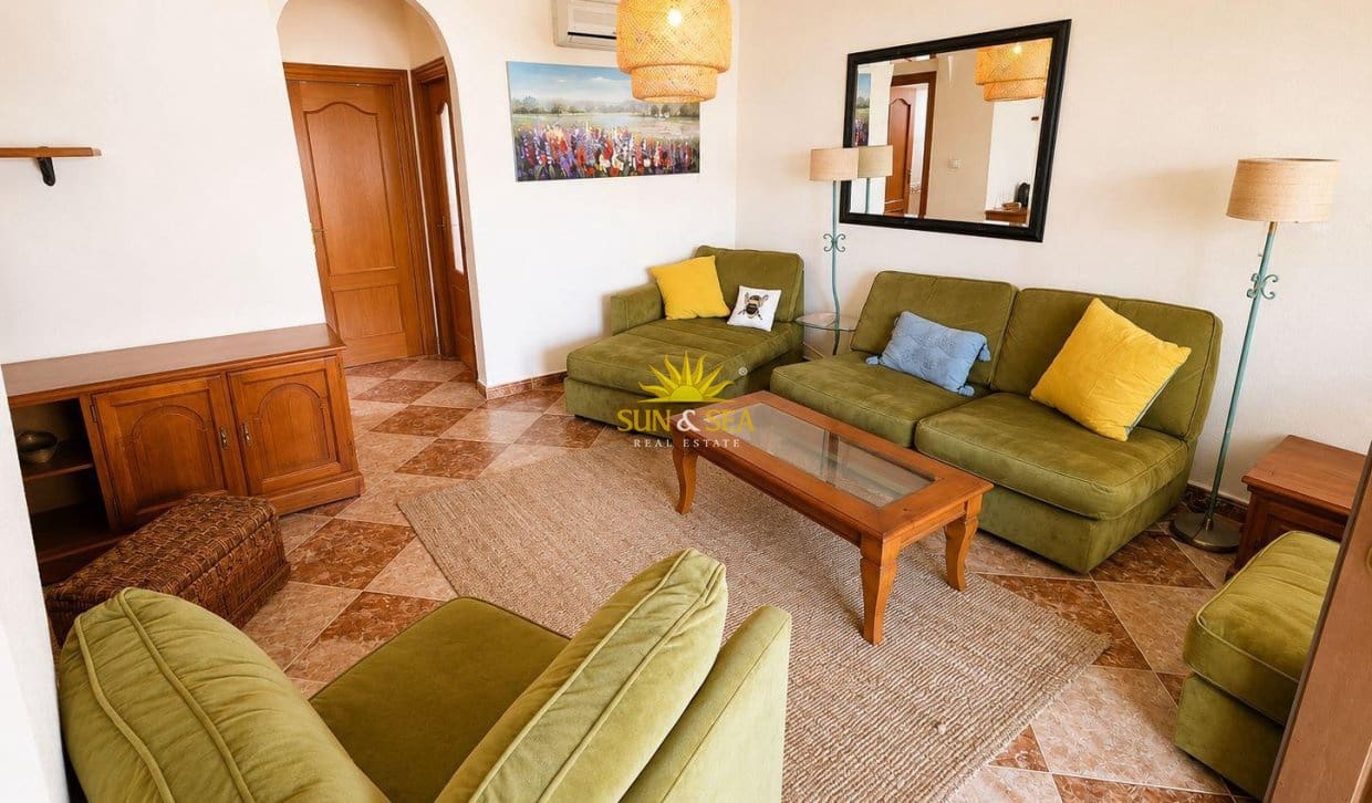 3 slaapkamer Huis te koop in Torrevieja met zwembad garage - € 259.000 (Ref: 9850517)