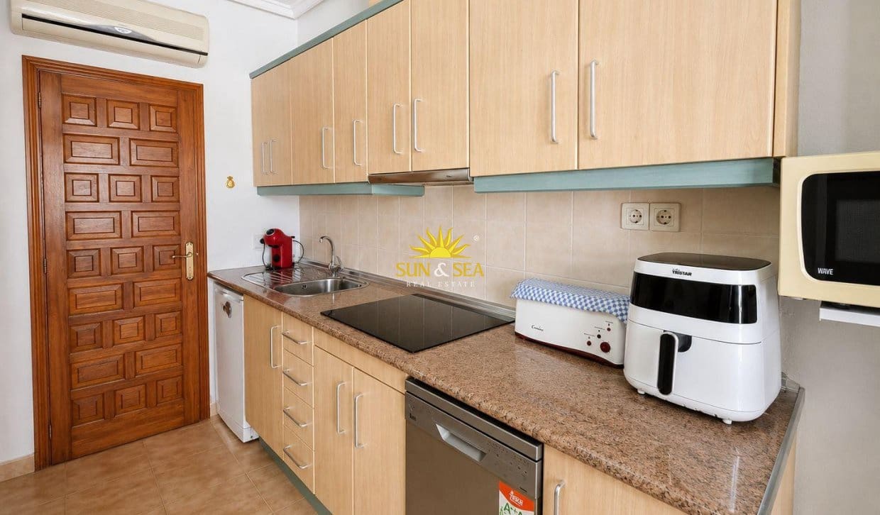 Casa de 1 habitación en Ciudad Quesada en venta con piscina - 89.900 € (Ref: 9850518)