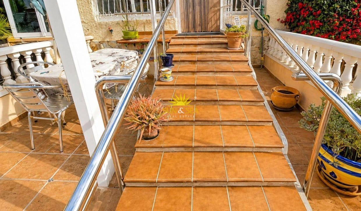 Casa de 1 habitación en Ciudad Quesada en venta con piscina - 89.900 € (Ref: 9850518)