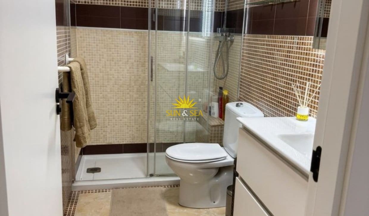 2 quarto Apartamento para arrendamento para férias em Torrevieja - 1 350 € (Ref: 9852126)