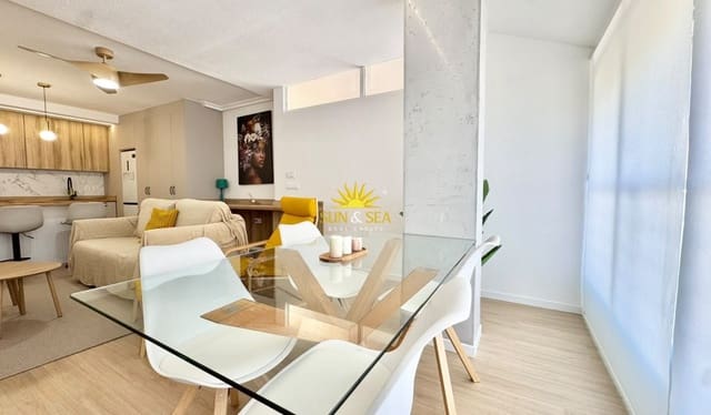   2 soveværelse   ferieLejlighed i Centro - Muelle Pesquero, Torrevieja   - € 1.450 (Ref: 9852126)