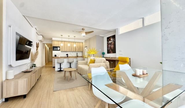   2 soveværelse   ferieLejlighed i Centro - Muelle Pesquero, Torrevieja   - € 1.450 (Ref: 9852126)