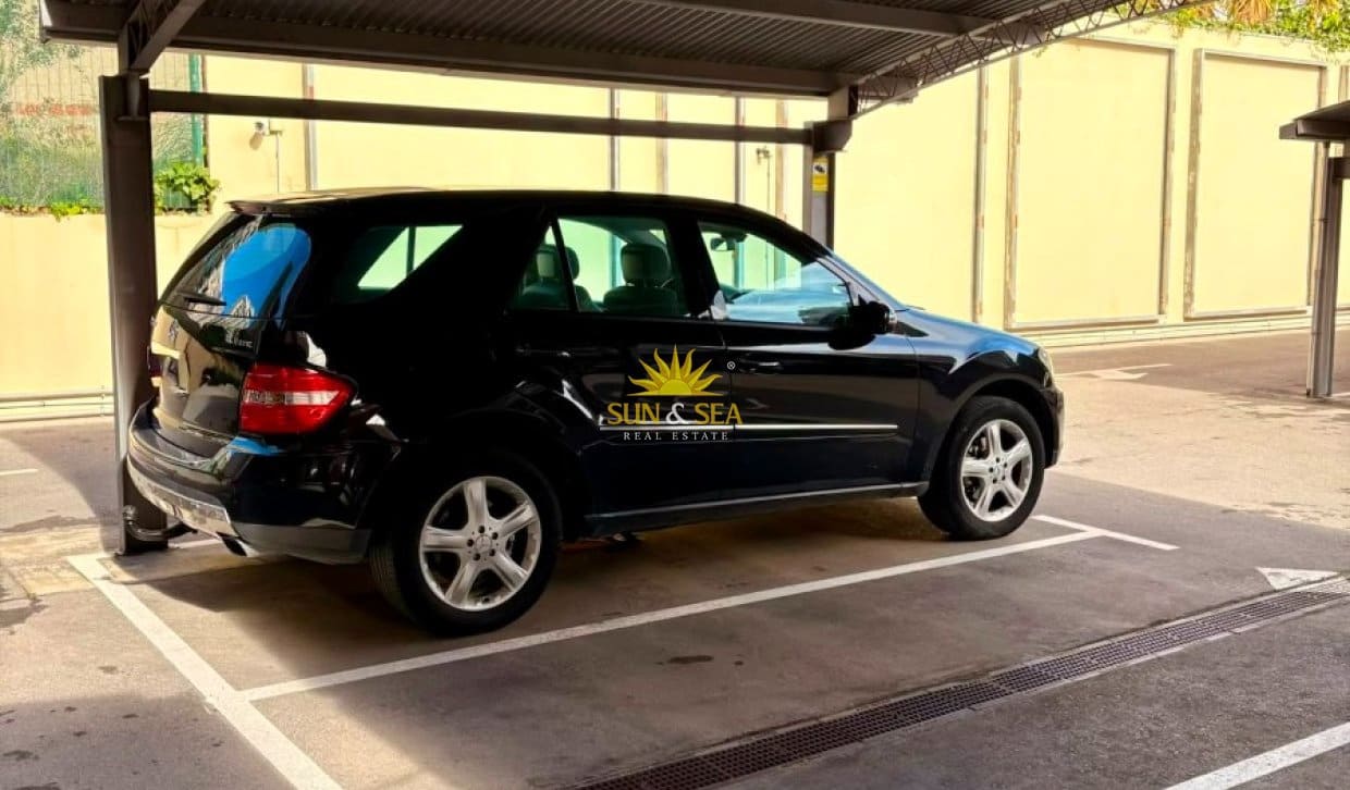 2 makuuhuone Huoneisto vuokrattavana paikassa Cala de Finestrat mukana uima-altaan 
autotalli - 1 600 € (Ref: 9854424)