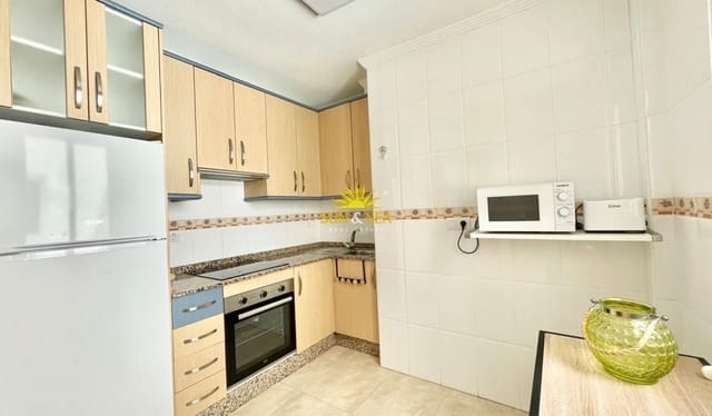 2 makuuhuone Huoneisto vuokrattavana paikassa Los Alcázares mukana 
autotalli - 800 € (Ref: 9854425)