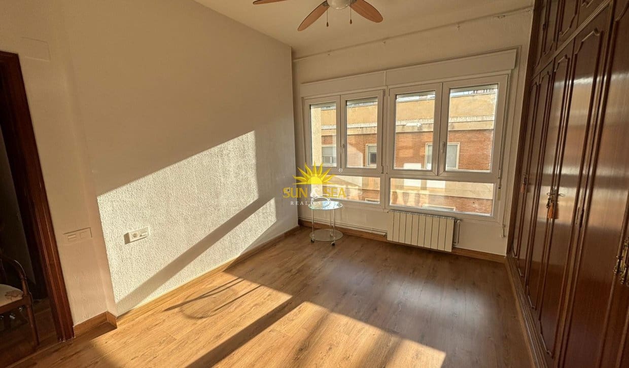 4 soverom Leilighet til leie i Murcia by med garasje - € 1 790 (Ref: 9854427)