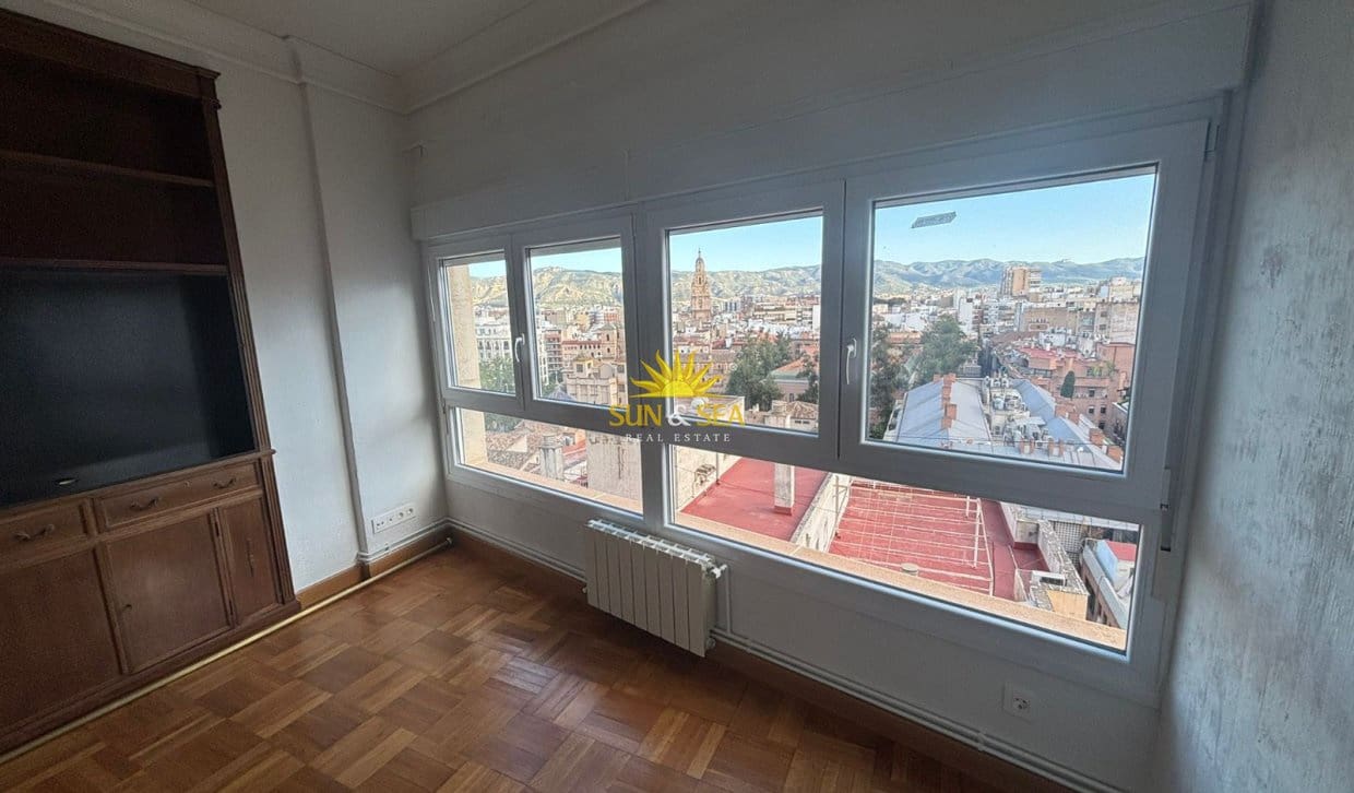 4 soverom Leilighet til leie i Murcia by med garasje - € 1 790 (Ref: 9854427)
