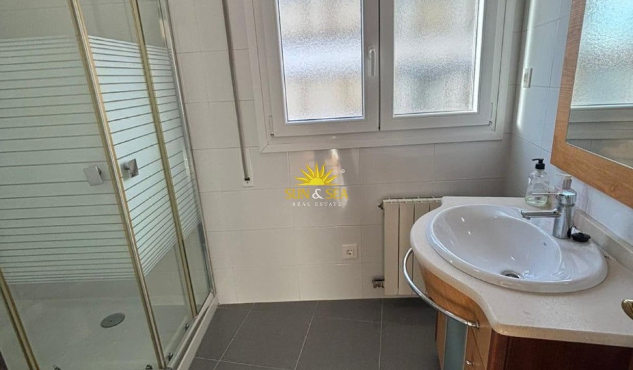 4 soverom Leilighet til leie i Murcia by med garasje - € 1 790 (Ref: 9854427)