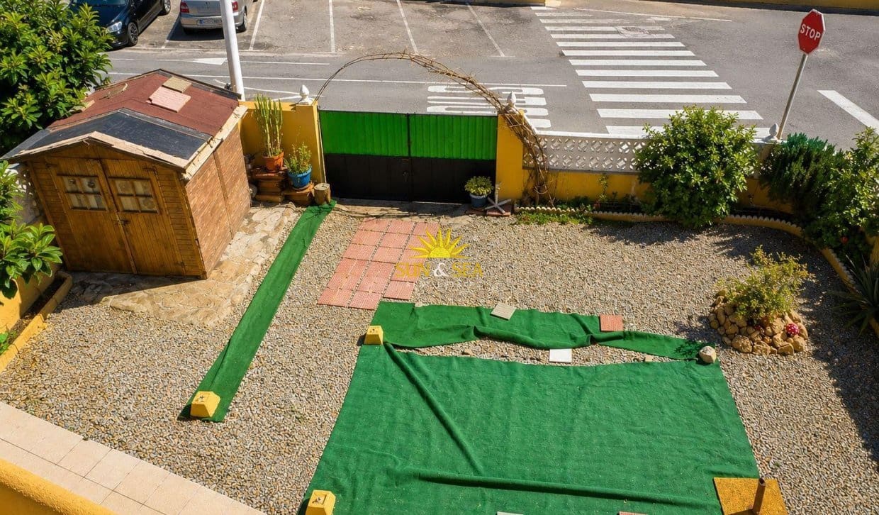 3 soveværelse Byhus til salg i Torrevieja med garage - € 259.000 (Ref: 9854519)