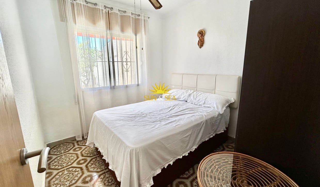 2 quarto Casa em Banda para arrendar em Santiago de la Ribera - 700 € (Ref: 9858687)