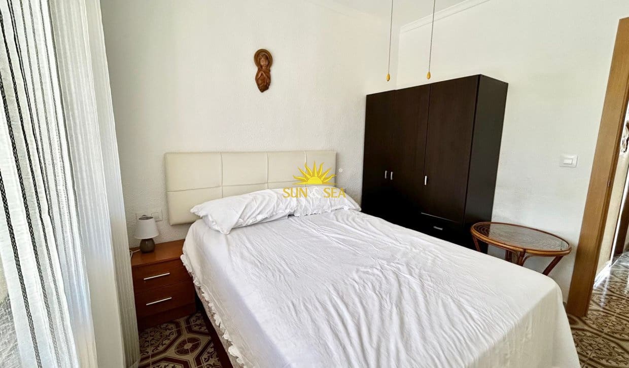 2 quarto Casa em Banda para arrendar em Santiago de la Ribera - 700 € (Ref: 9858687)