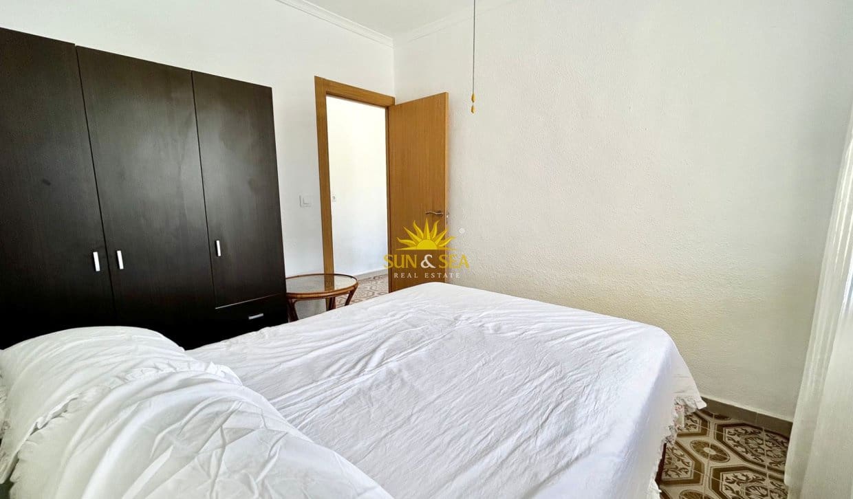 2 quarto Casa em Banda para arrendar em Santiago de la Ribera - 700 € (Ref: 9858687)
