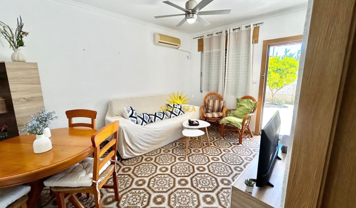 2 quarto Casa em Banda para arrendar em Santiago de la Ribera - 700 € (Ref: 9858687)