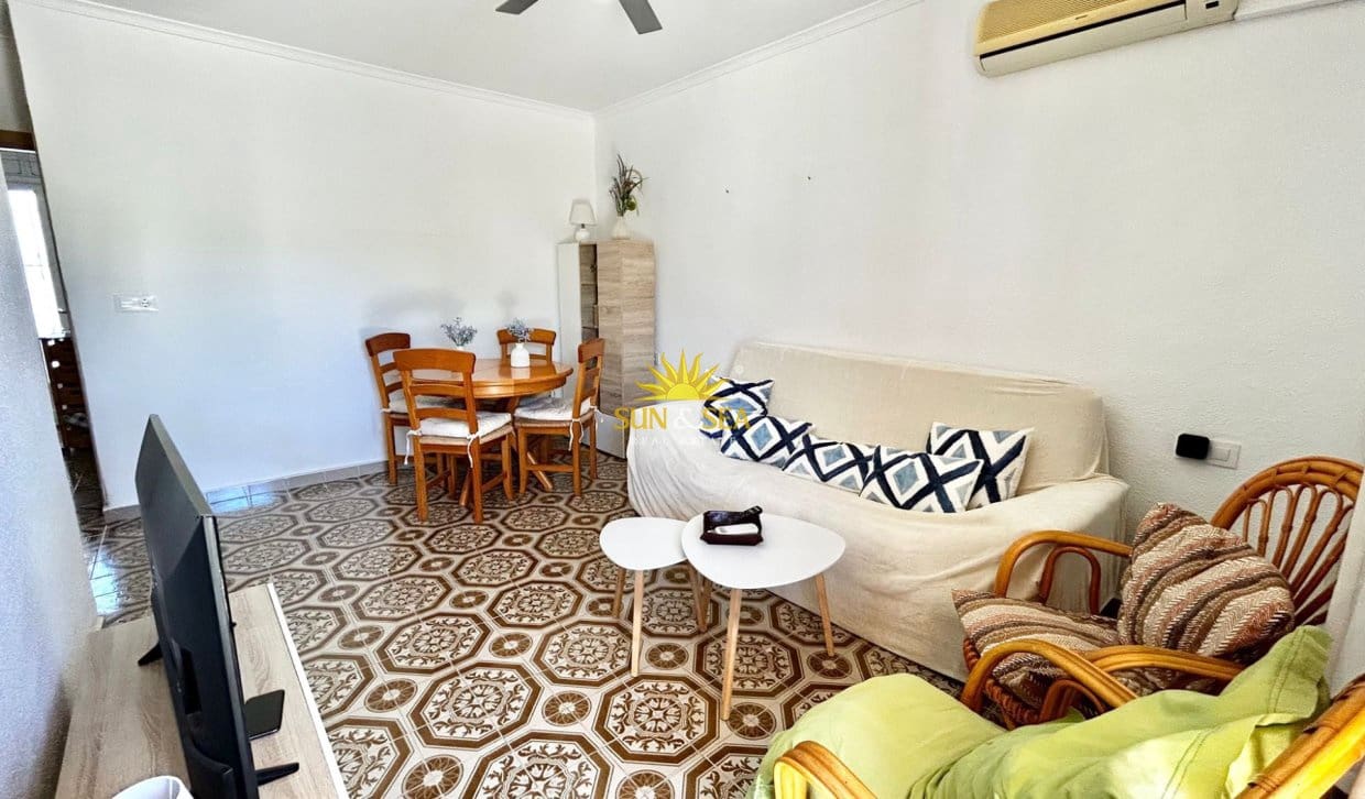 2 quarto Casa em Banda para arrendar em Santiago de la Ribera - 700 € (Ref: 9858687)