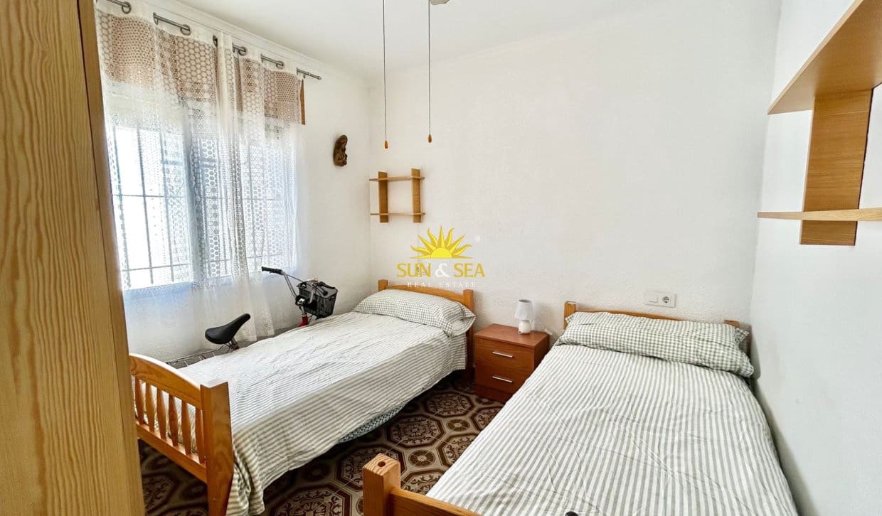 2 quarto Casa em Banda para arrendar em Santiago de la Ribera - 700 € (Ref: 9858687)