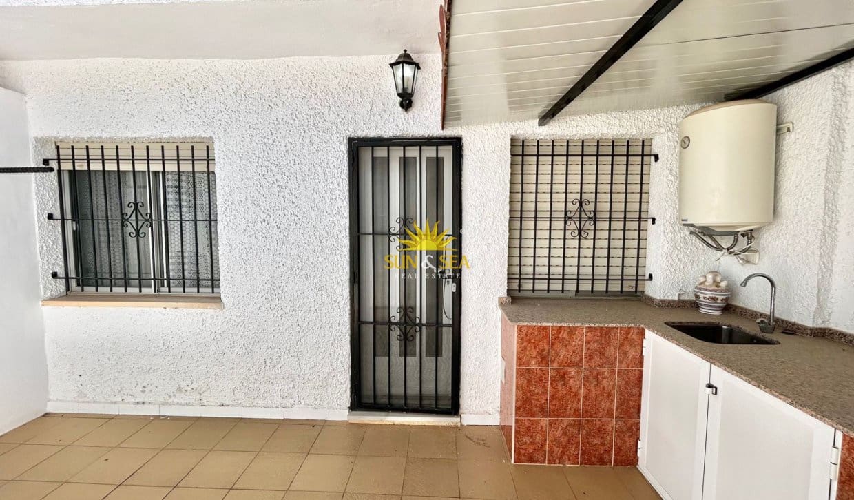 2 quarto Casa em Banda para arrendar em Santiago de la Ribera - 700 € (Ref: 9858687)