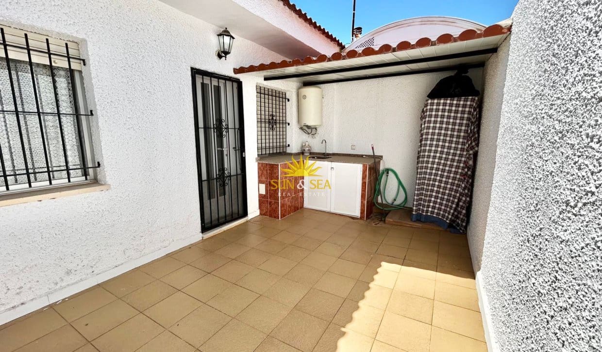 2 quarto Casa em Banda para arrendar em Santiago de la Ribera - 700 € (Ref: 9858687)