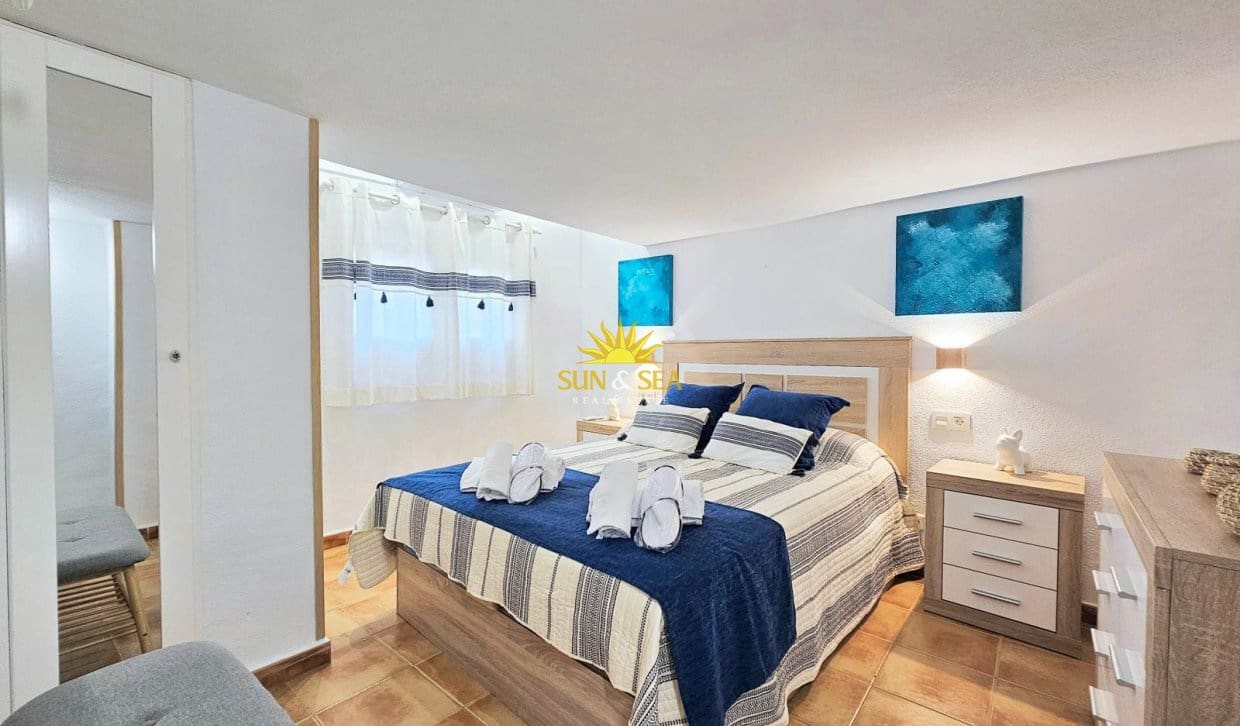 6 soveværelse Villa til leje i La Manga del Mar Menor med swimmingpool garage - € 2.900 (Ref: 9858690)