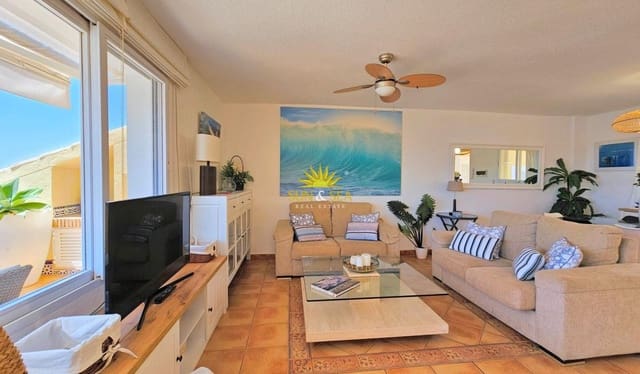 6 soveværelse Villa til leje i La Manga del Mar Menor med swimmingpool garage - € 2.900 (Ref: 9858690)