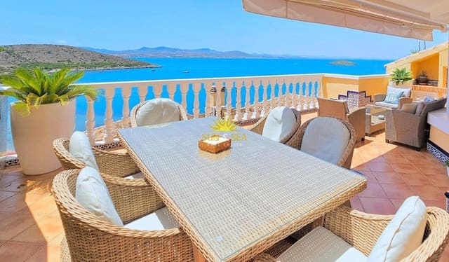 6 soveværelse Villa til leje i La Manga del Mar Menor med swimmingpool garage - € 2.900 (Ref: 9858690)