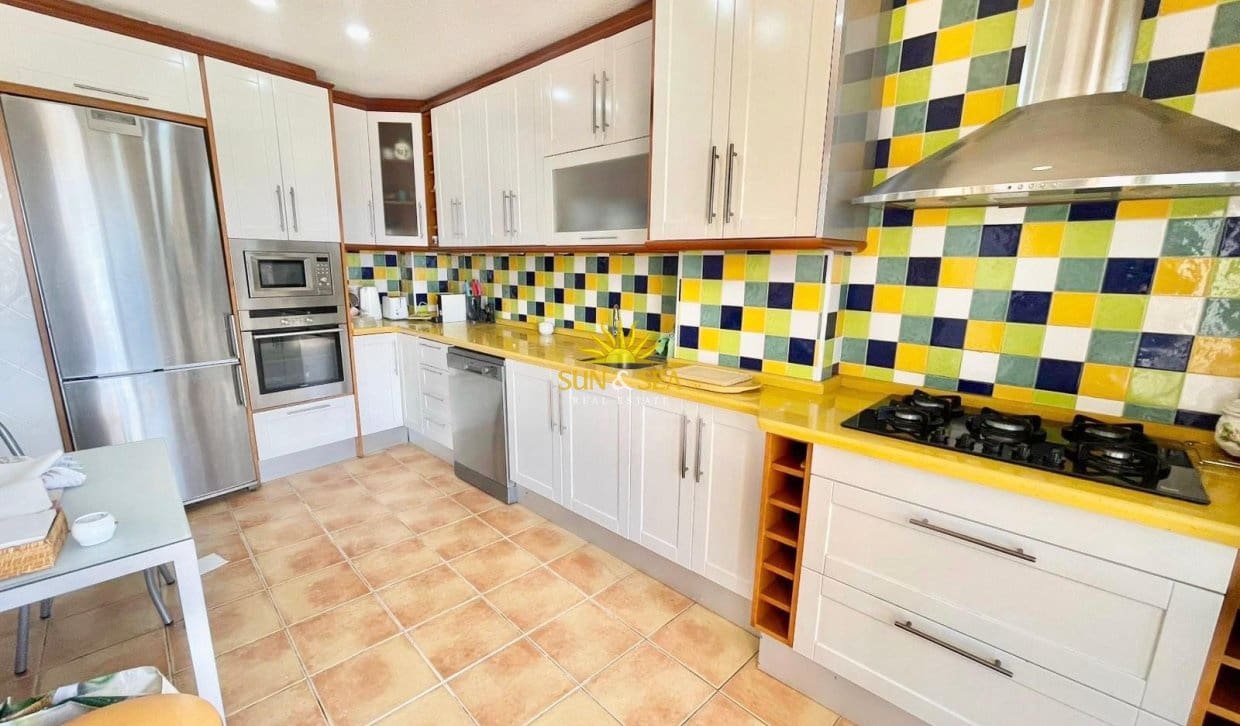 6 bedroom Villa for rent in La Manga del Mar Menor with pool garage - € 2,700 (Ref: 9858690)