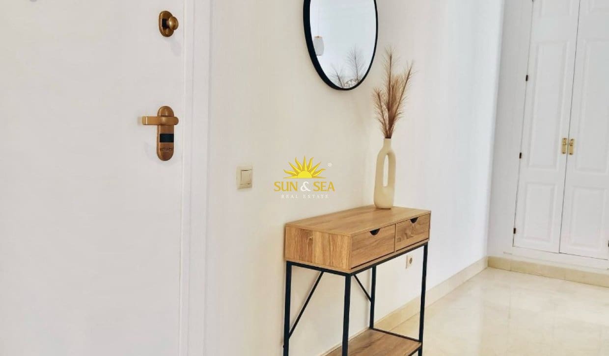 2 quarto Penthouse para arrendar em San Javier com piscina garagem - 1 150 € (Ref: 9861006)