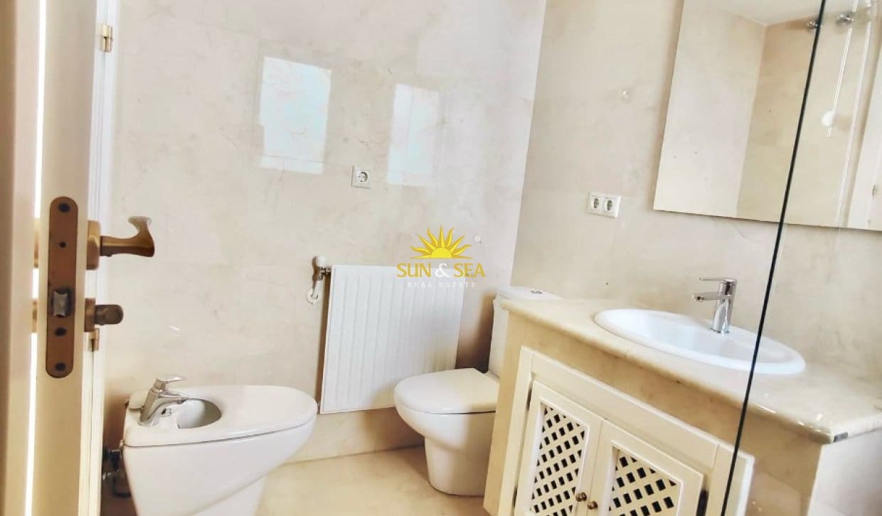 2 quarto Penthouse para arrendar em San Javier com piscina garagem - 1 150 € (Ref: 9861006)