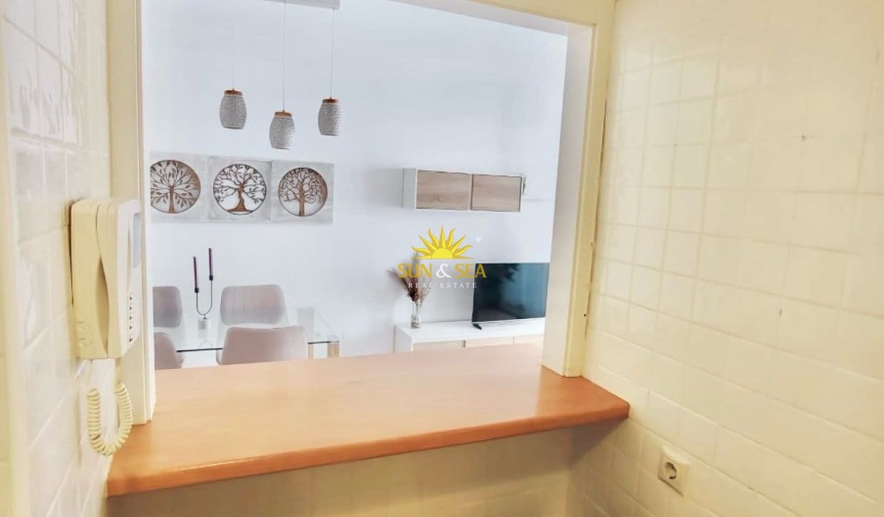 2 sovrum Lägenhet att hyra i San Javier med pool garage - 850 € (Ref: 9861007)