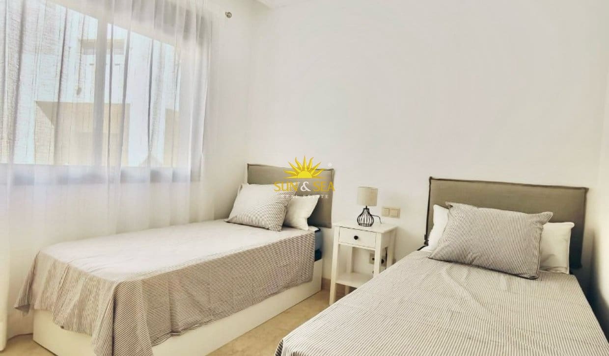 2 sovrum Lägenhet att hyra i San Javier med pool garage - 850 € (Ref: 9861007)