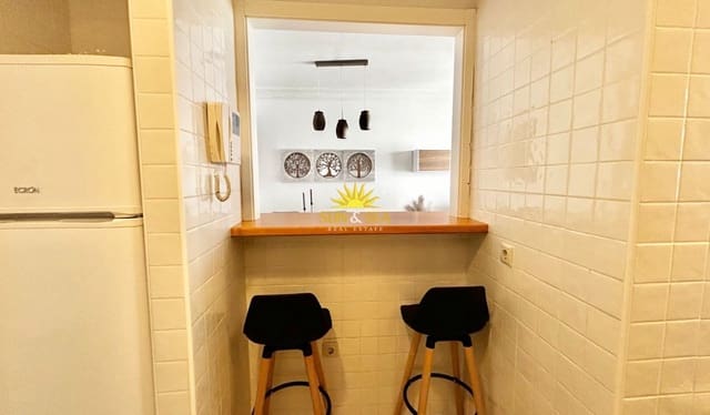 2 soveværelse Lejlighed til leje i Roda, San Javier med swimmingpool garage - € 850 (Ref: 9861007)