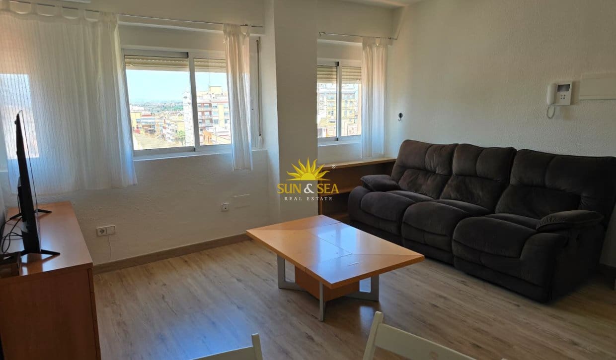 1 quarto Apartamento para arrendar em Murcia cidade com garagem - 800 € (Ref: 9861008)
