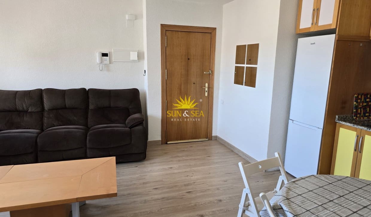 1 quarto Apartamento para arrendar em Murcia cidade com garagem - 800 € (Ref: 9861008)