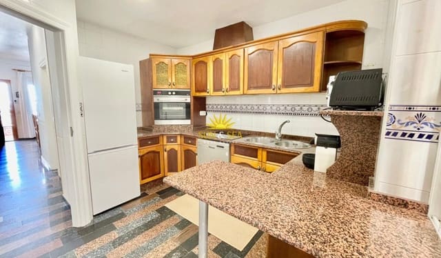 3 bedroom Villa for holiday rental in El Mojon, San Pedro del Pinatar with garage - € 1,350 (Ref: 9861106)