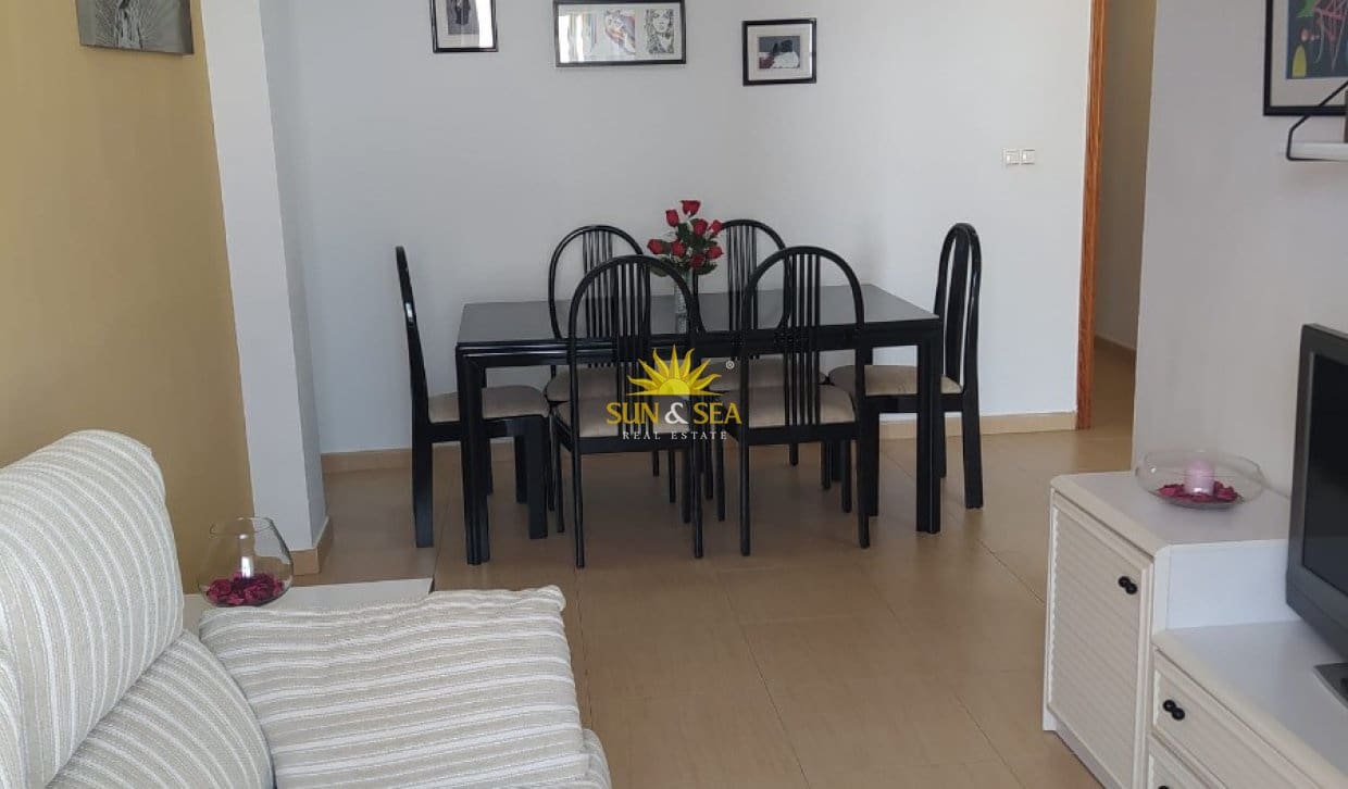 2 bedroom Apartment for rent in Torrevieja - € 850 (Ref: 9861107)