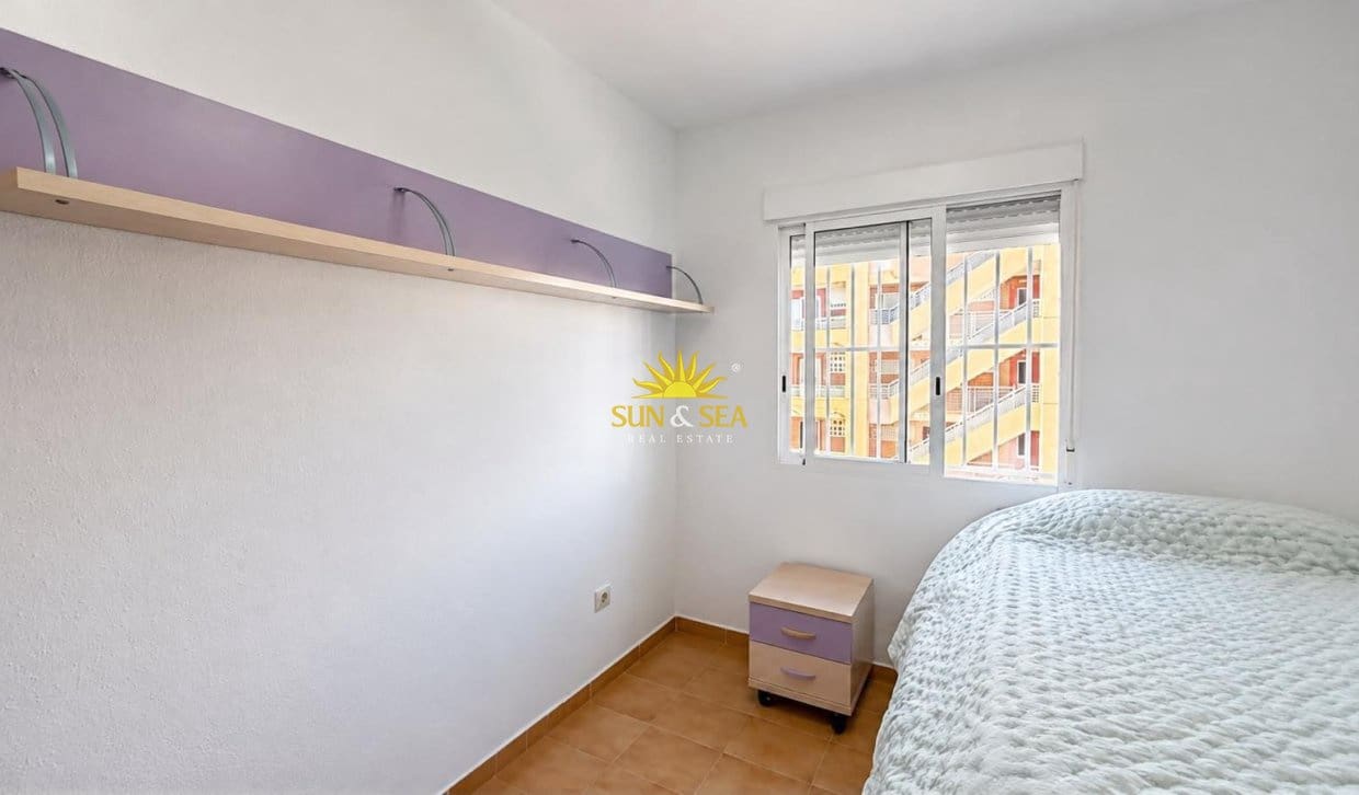 2 bedroom Apartment for sale in Torrevieja - € 160,000 (Ref: 9861108)
