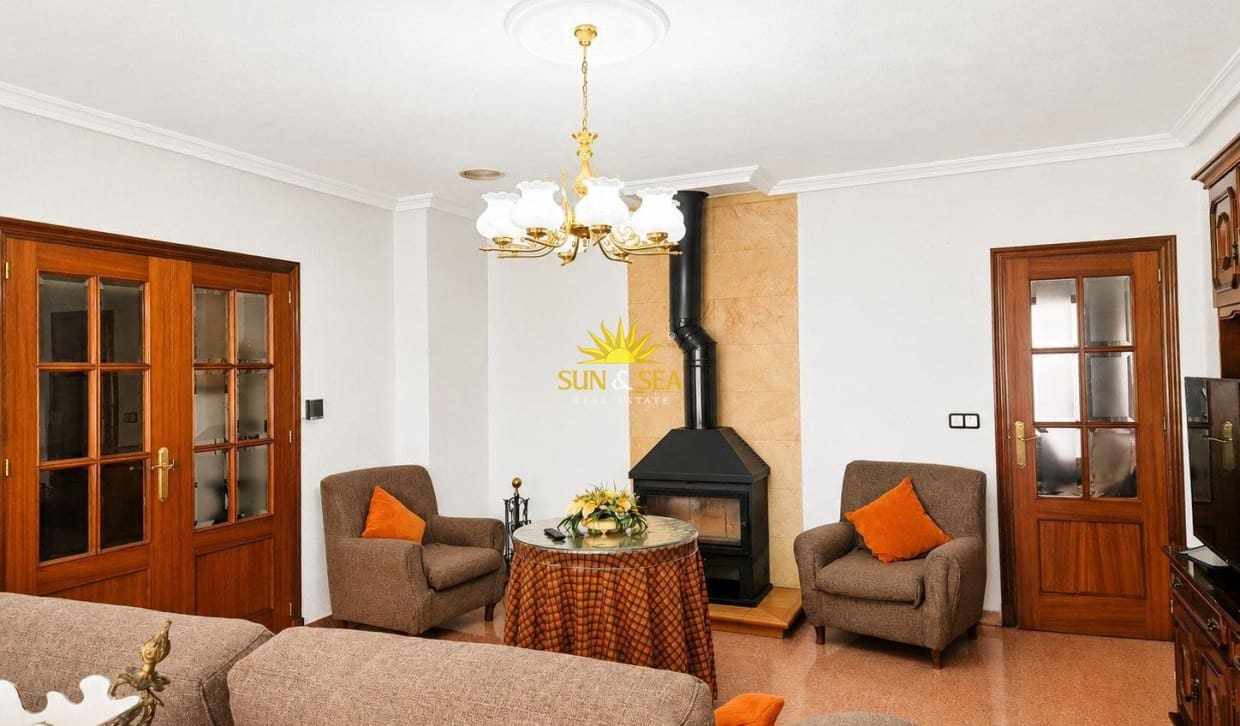 3 soveværelse Villa til salg i Beniel med garage - € 280.000 (Ref: 9861109)