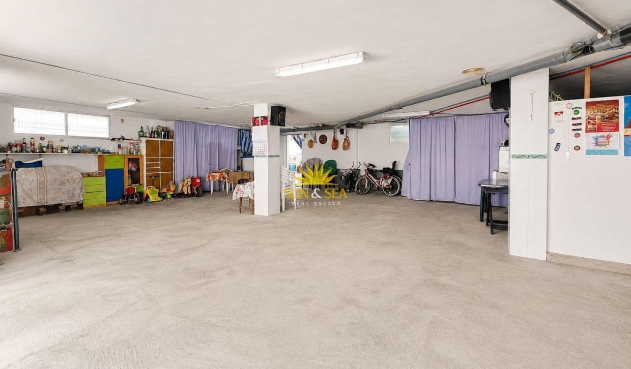 3 soveværelse Villa til salg i Beniel med garage - € 280.000 (Ref: 9861109)