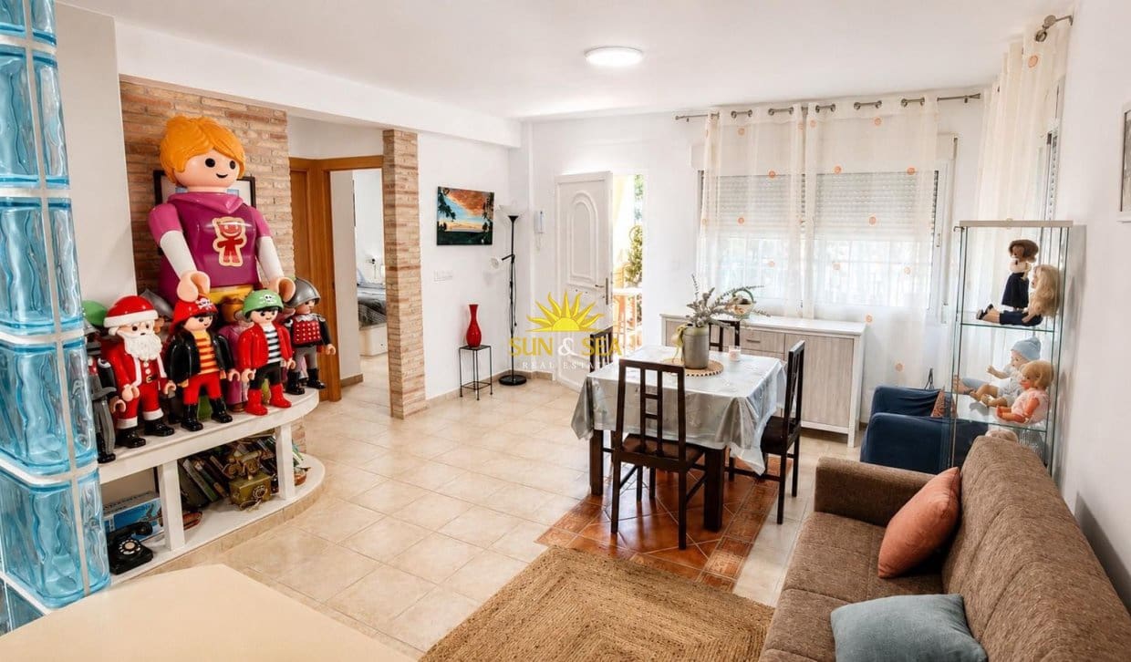 3 soveværelse Villa til salg i Pinar de Campoverde med garage - € 345.000 (Ref: 9866086)