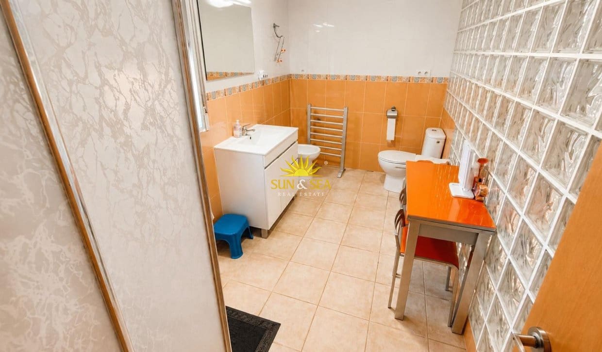 3 soveværelse Villa til salg i Pinar de Campoverde med garage - € 345.000 (Ref: 9866086)