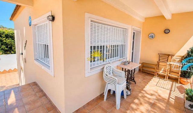 3 soveværelse Villa til salg i Pinar de Campoverde, Pilar de la Horadada med garage - € 345.000 (Ref: 9866086)