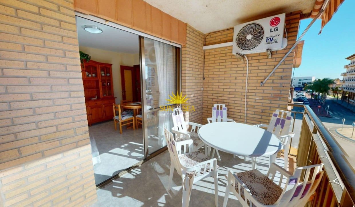 3 soverom Leilighet til leie i Los Narejos - € 900 (Ref: 9866088)
