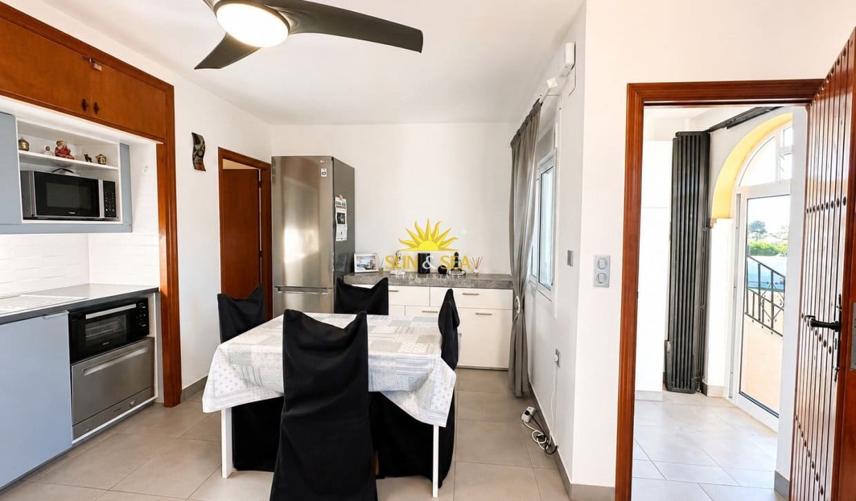 1 sovrum Hus till salu i San Miguel de Salinas med pool - 120 000 € (Ref: 9866157)