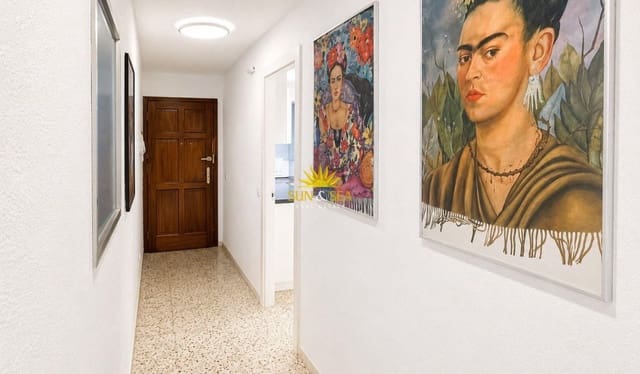 3 camera da letto Appartamento in vendita in Centro - Muelle Pesquero, Torrevieja - 225.000 € (Rif: 9867689)
