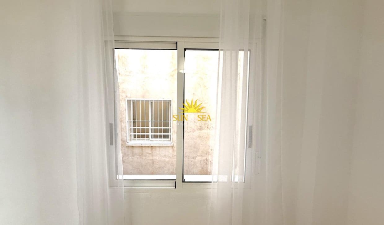 2 slaapkamer Appartement te koop in Torrevieja - € 169.000 (Ref: 9867691)