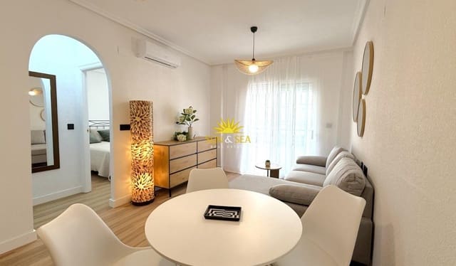 2 slaapkamer Appartement te koop in Puerto Deportivo, Torrevieja - € 169.000 (Ref: 9867691)