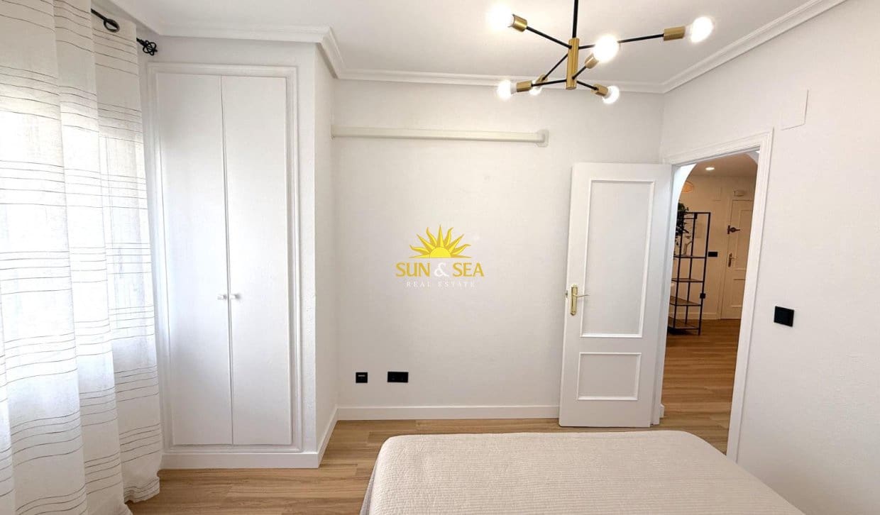 2 slaapkamer Appartement te koop in Torrevieja - € 169.000 (Ref: 9867691)