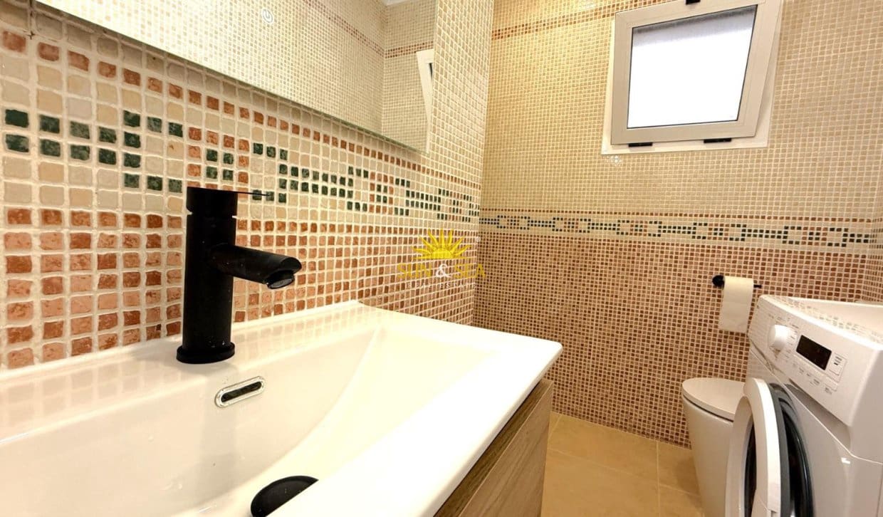2 slaapkamer Appartement te koop in Torrevieja - € 169.000 (Ref: 9867691)
