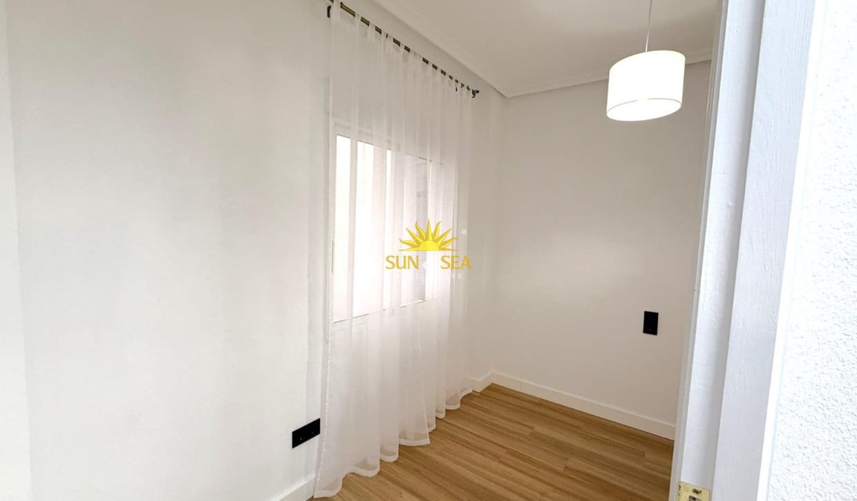 2 slaapkamer Appartement te koop in Torrevieja - € 169.000 (Ref: 9867691)